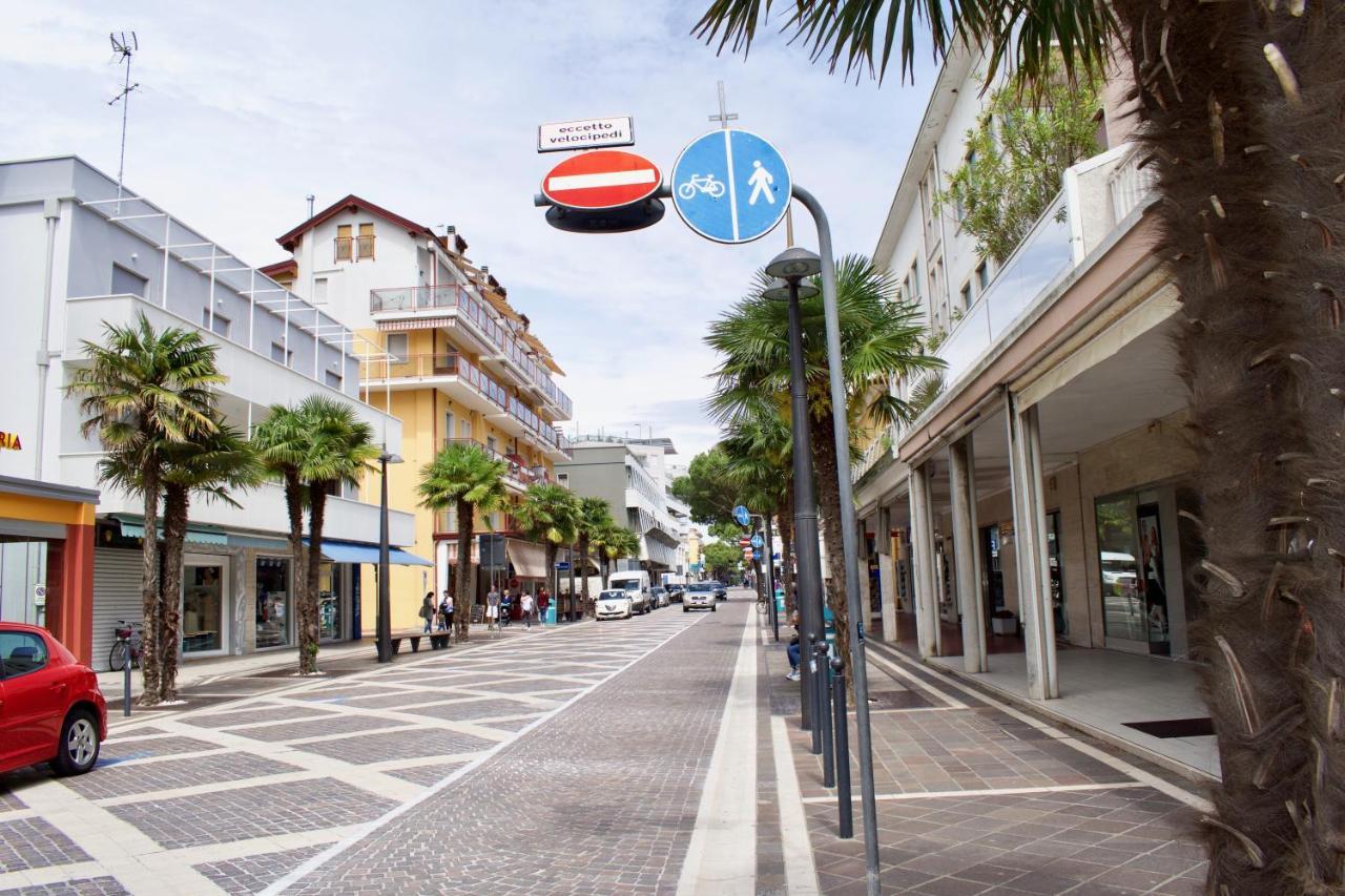 Appartamento Soyus 10 Lido di Jesolo Buitenkant foto