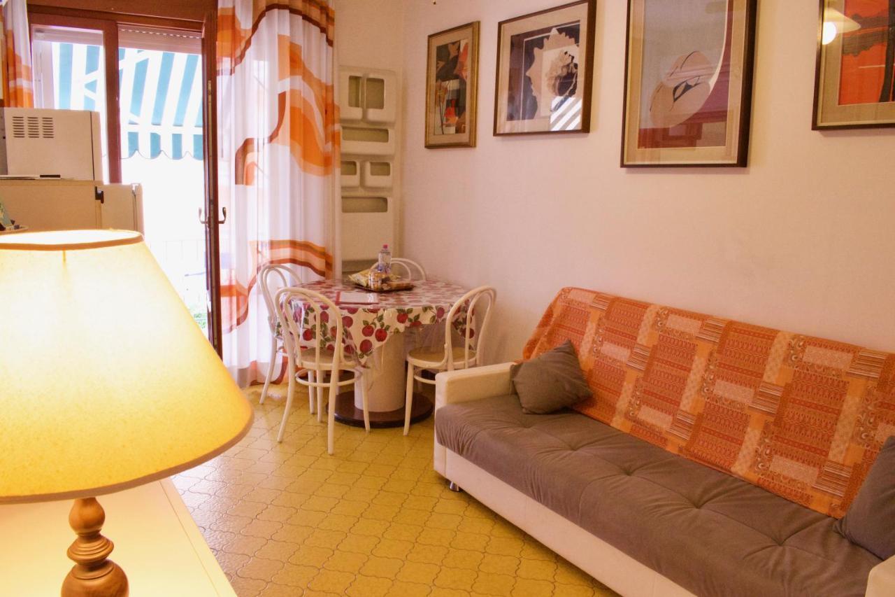 Appartamento Soyus 10 Lido di Jesolo Buitenkant foto